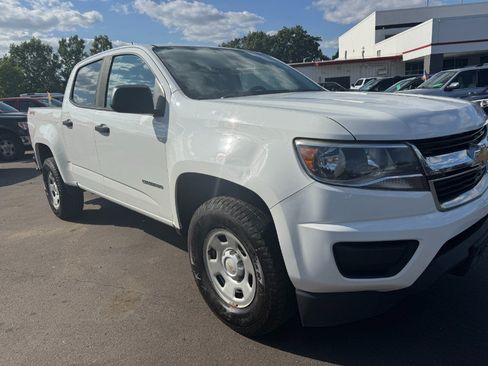 Used 2020 Chevrolet Colorado W/T w/ WT Convenience Package AWD/4WD image 12