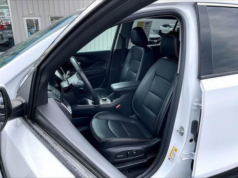 Used 2022 GMC Terrain SLT AWD/4WD image 10