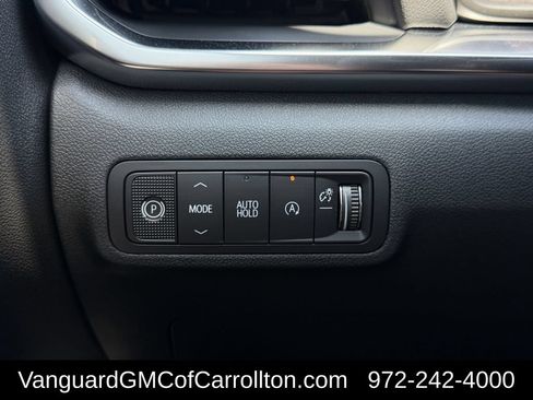 New 2027 GMC Terrain Elevation w/ Technology Package II FWD image 19