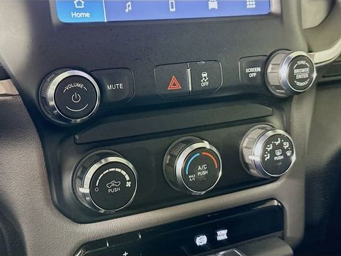 Used 2024 RAM 2500 Big Horn image 17