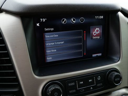 Used 2015 GMC Yukon XL Denali w/ Premium Package AWD/4WD image 33