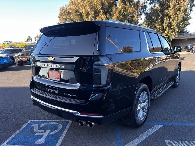 Used 2026 Chevrolet Suburban Premier AWD/4WD image 10