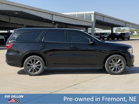 Used 2018 Dodge Durango GT AWD/4WD image 3
