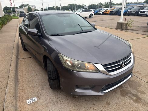 Used 2014 Honda Accord Sport image 8