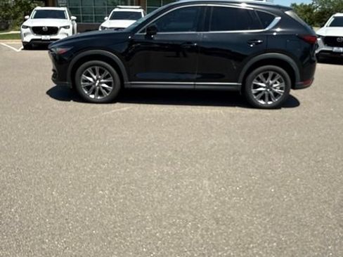 Used 2019 MAZDA CX-5 Grand Touring w/ GT Premium Package AWD/4WD image 2