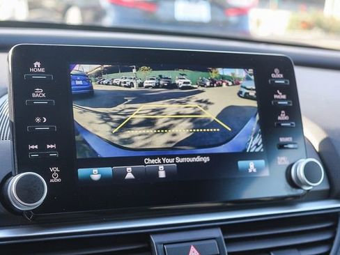 Used 2020 Honda Accord Sport image 33