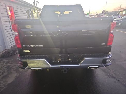 Used 2022 Chevrolet Silverado 1500 LT image 6