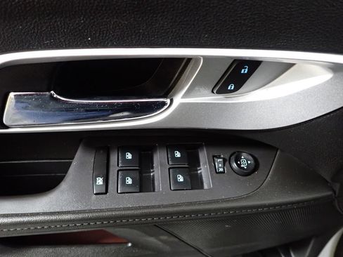 Used 2014 Chevrolet Equinox LS FWD image 18