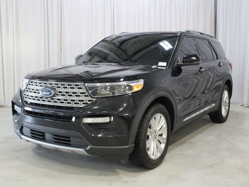 Used 2020 Ford Explorer Limited AWD/4WD image 37