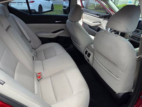Used 2019 Nissan Altima 2.5 SV AWD/4WD image 24