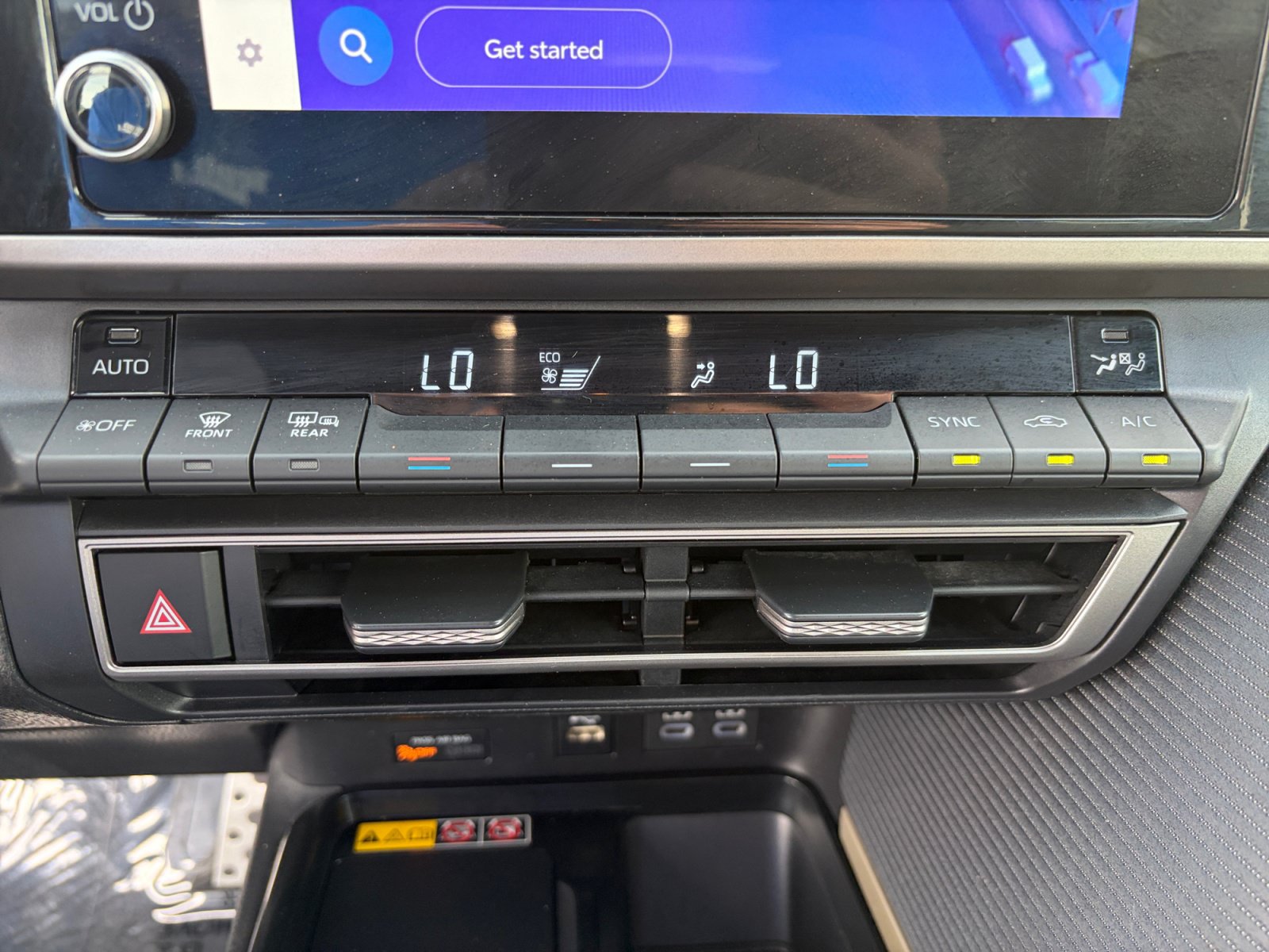 Used 2025 Toyota Camry SE FWD image 22