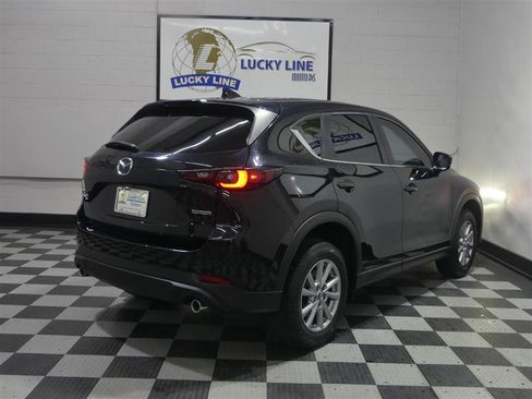 Used 2023 MAZDA CX-5 AWD 2.5 S w/ Select Package image 10