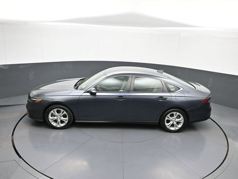 Certified 2023 Honda Accord LX image 40
