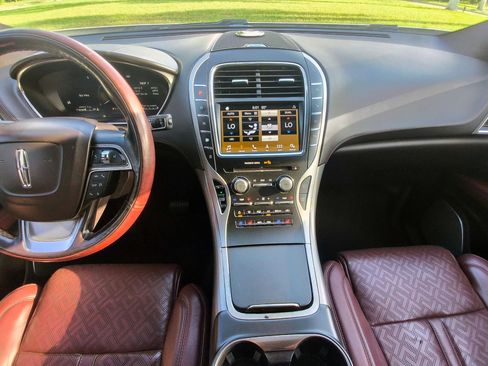 Used 2019 Lincoln Nautilus Black Label AWD/4WD image 26