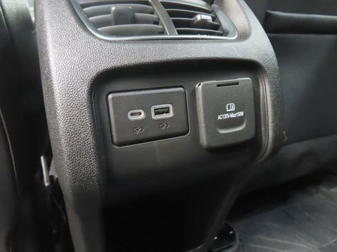 Used 2021 Chevrolet Blazer RS w/ Enhanced Convenience Package AWD/4WD image 15