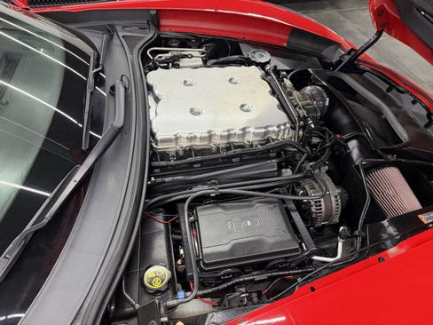 Used 2015 Chevrolet Corvette Z06 w/ 3LZ Preferred Equipment Group image 24