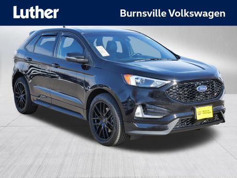 Used 2020 Ford Edge ST image 1