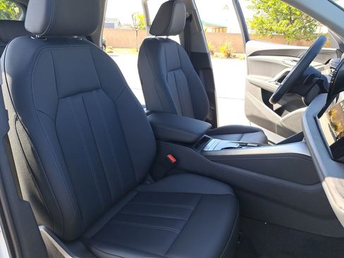 New 2026 Audi Q5 Premium AWD/4WD image 10