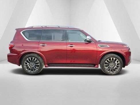 Used 2022 Nissan Armada Platinum w/ Captain's Chairs Package image 4