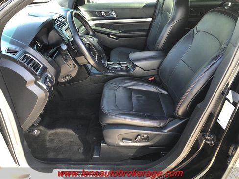 Used 2016 Ford Explorer Sport w/ Equipment Group 401A AWD/4WD image 8