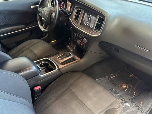 Used 2022 Dodge Charger SXT RWD image 33