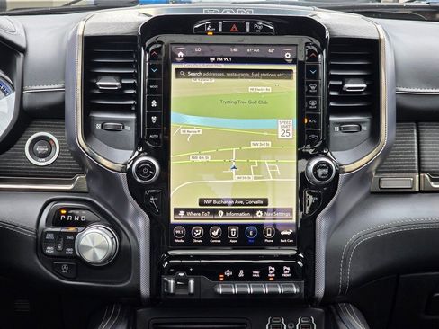 Used 2019 RAM 1500 Limited image 12