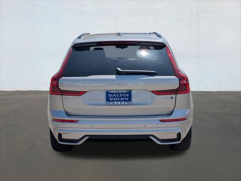 New 2026 Volvo XC60 B5 Ultra w/ Protection Package Premier AWD/4WD image 5