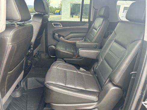 Certified 2020 GMC Yukon XL Denali w/ Denali Ultimate Package AWD/4WD image 7