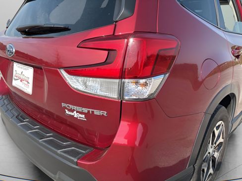 Used 2021 Subaru Forester Premium w/ Popular Package #1 image 11