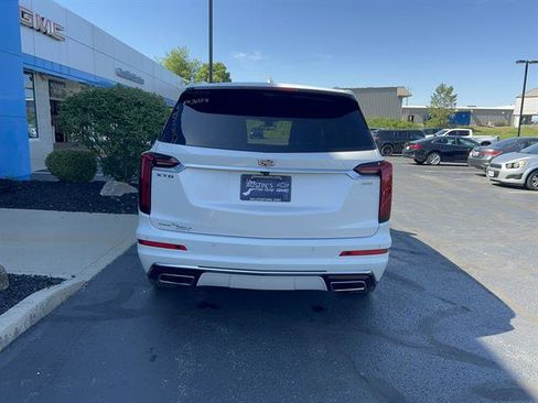 Used 2024 Cadillac XT6 Premium Luxury w/ Technology Package AWD/4WD image 6