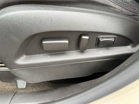 Used 2011 GMC Terrain SLE AWD/4WD image 14