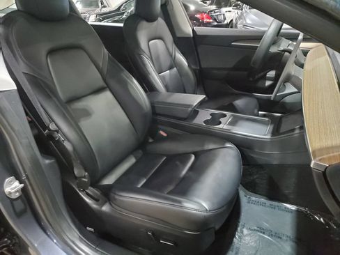Used 2021 Tesla Model 3 Standard Range Plus RWD image 14