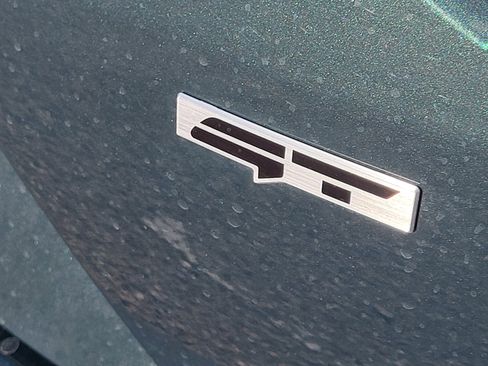 Used 2023 Kia Stinger GT2 image 21