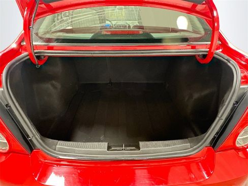 Used 2014 Chevrolet Sonic LT image 24