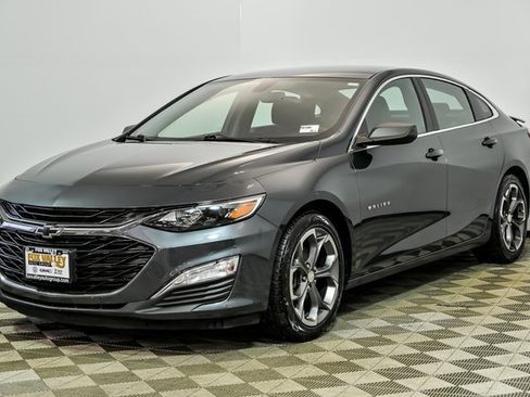 Used 2019 Chevrolet Malibu RS w/ LPO, Convenience Package 1 image 4