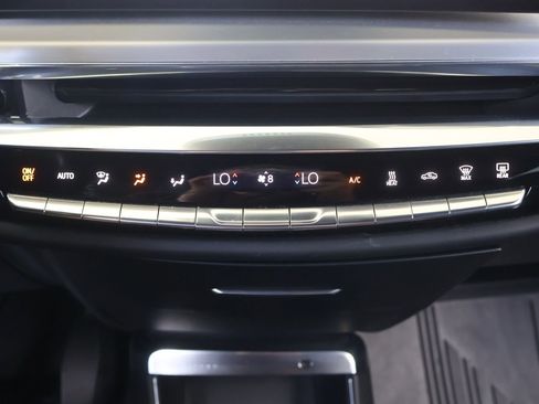 Used 2023 Cadillac Lyriq 2WD image 26