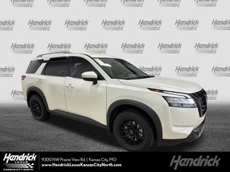 Used 2023 Nissan Pathfinder SL w/ Lighting Package (N92) AWD/4WD video 1