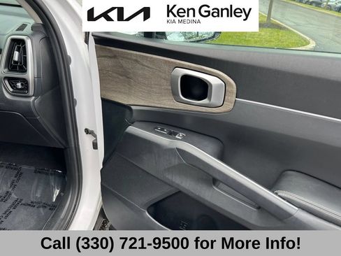 Used 2022 Kia Sorento S AWD/4WD image 59