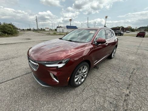 Used 2023 Buick Envision Avenir AWD/4WD image 3