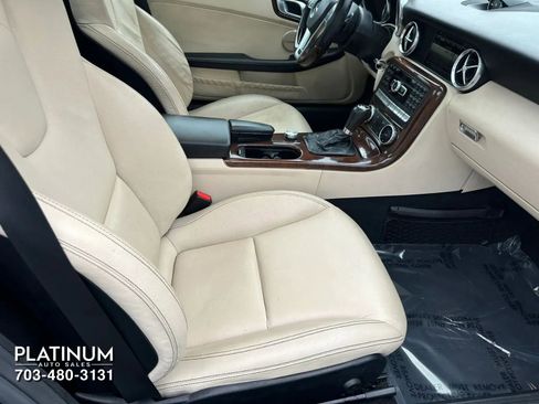 Used 2014 Mercedes-Benz SLK 350 image 13