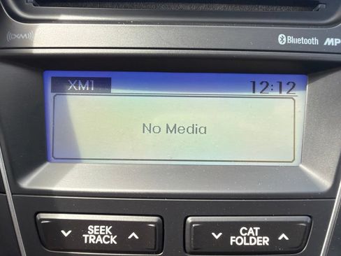 Used 2016 Hyundai Santa Fe Sport FWD image 33