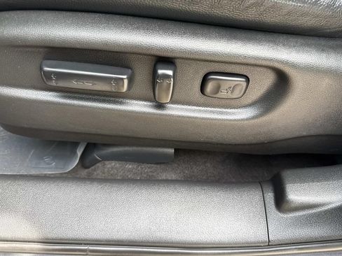 Used 2019 Honda Pilot Touring image 29