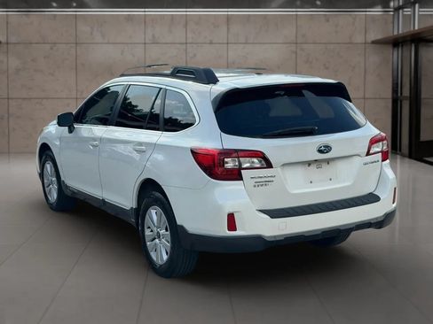 Used 2015 Subaru Outback 2.5i Premium AWD/4WD image 10