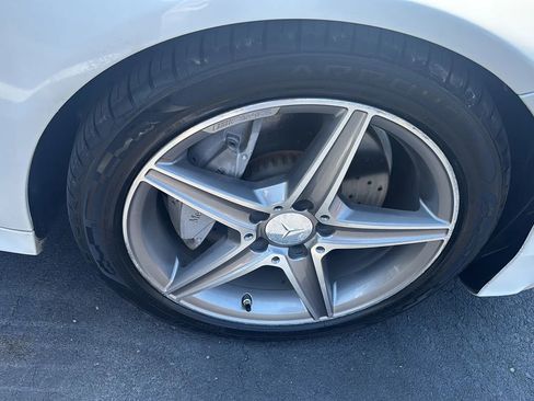 Used 2016 Mercedes-Benz C 300 4MATIC Sedan image 23