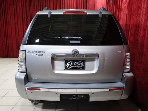 Used 2008 Mercury Mountaineer Premier image 10