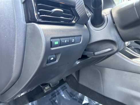 Used 2024 Nissan Sentra SV image 20