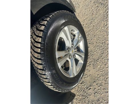 Used 2017 Chevrolet Equinox LS image 17