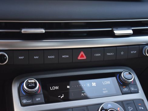 Used 2025 Hyundai Palisade Calligraphy AWD/4WD image 12