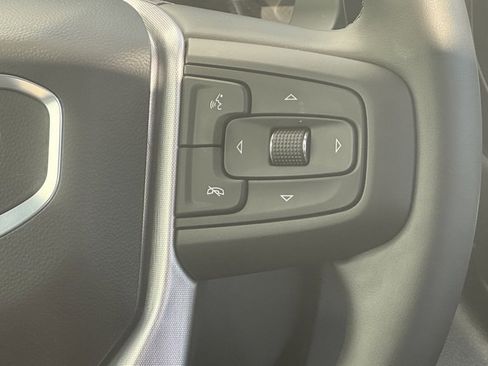Used 2025 GMC Sierra 1500 SLT w/ SLT Premium Plus Package image 13