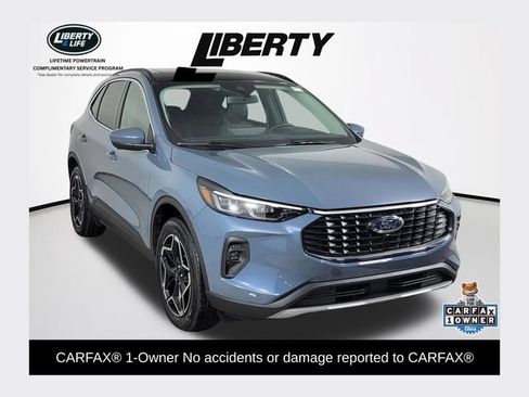 Used 2026 Ford Escape Platinum w/ Premium Technology Package AWD/4WD image 1